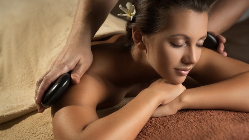 Massage Aux Pierres Chaudes